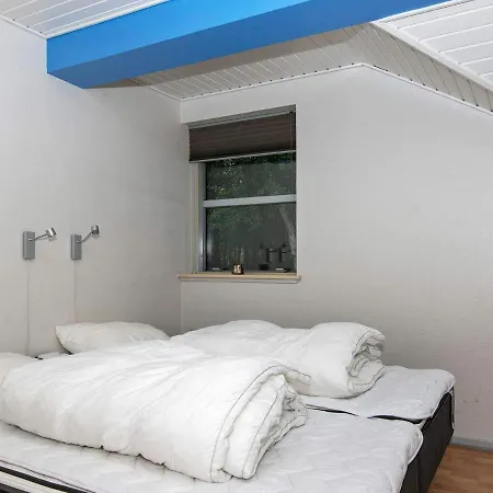 Vakantiehuis 10 Person Holiday In Henne