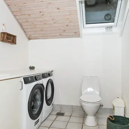 Vakantiehuis 10 Person Holiday In Henne Henne Strand