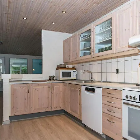 10 Person Holiday In Henne Vakantiehuis